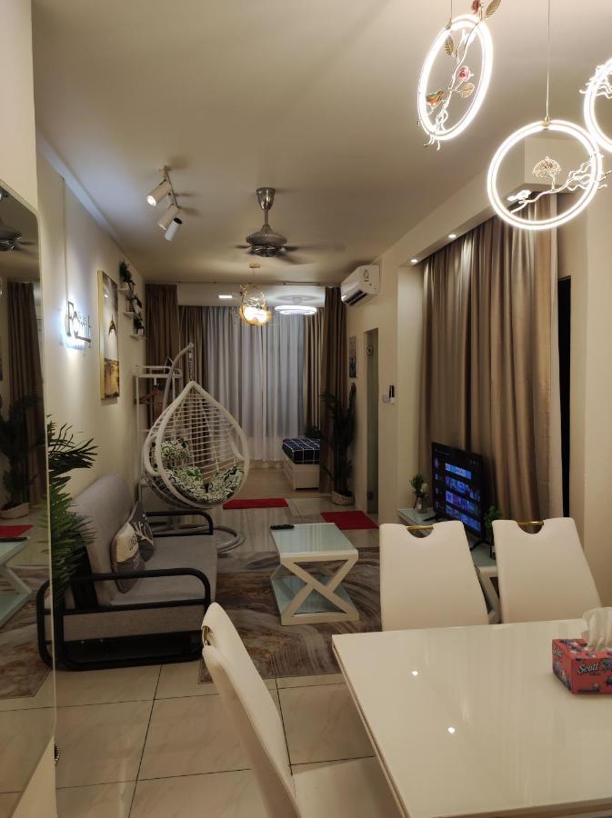 Thirteen Residence Tr06 @ Itcc Manhattan Suites Kota Kinabalu Exterior photo